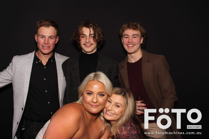 Ashleigh & Kaine's Engagement | View more photos from the event at gallery.fotomachines.com.au/u/FOTOMachines/Ashleigh-Kaines-Engagement