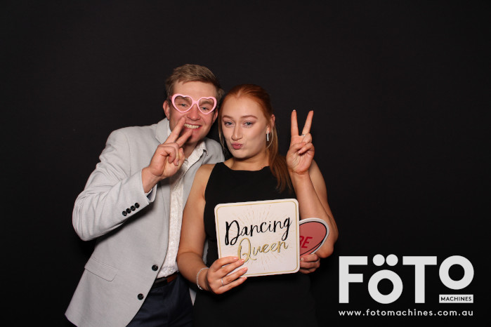 Ashleigh & Kaine's Engagement | View more photos from the event at gallery.fotomachines.com.au/u/FOTOMachines/Ashleigh-Kaines-Engagement