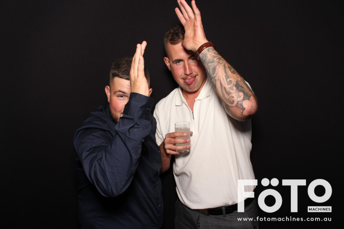 Ashleigh & Kaine's Engagement | View more photos from the event at gallery.fotomachines.com.au/u/FOTOMachines/Ashleigh-Kaines-Engagement