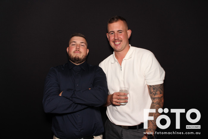 Ashleigh & Kaine's Engagement | View more photos from the event at gallery.fotomachines.com.au/u/FOTOMachines/Ashleigh-Kaines-Engagement