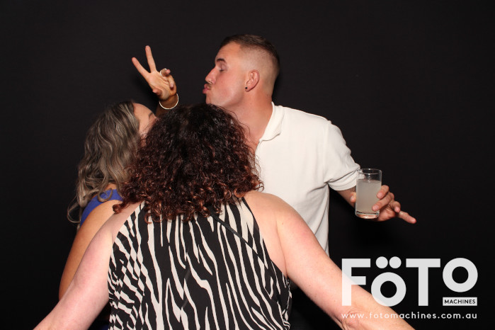 Ashleigh & Kaine's Engagement | View more photos from the event at gallery.fotomachines.com.au/u/FOTOMachines/Ashleigh-Kaines-Engagement