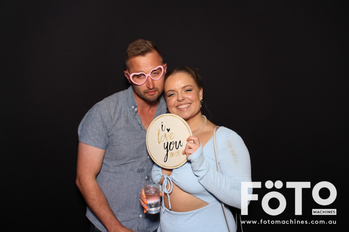 Ashleigh & Kaine's Engagement | View more photos from the event at gallery.fotomachines.com.au/u/FOTOMachines/Ashleigh-Kaines-Engagement