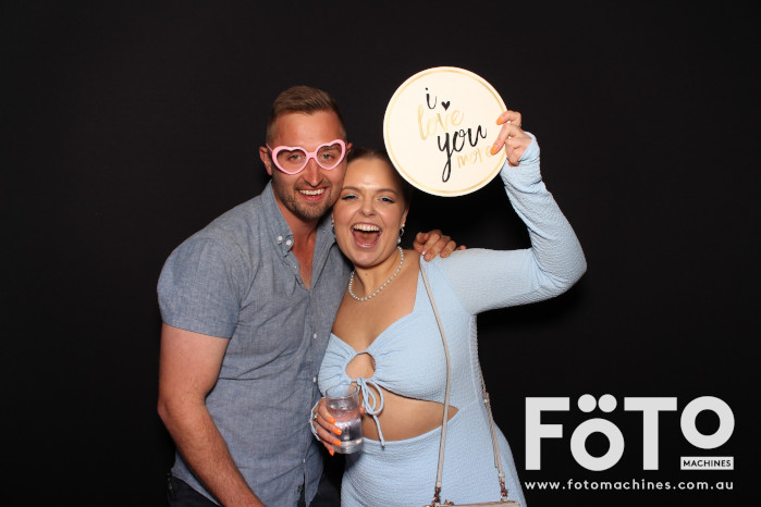 Ashleigh & Kaine's Engagement | View more photos from the event at gallery.fotomachines.com.au/u/FOTOMachines/Ashleigh-Kaines-Engagement