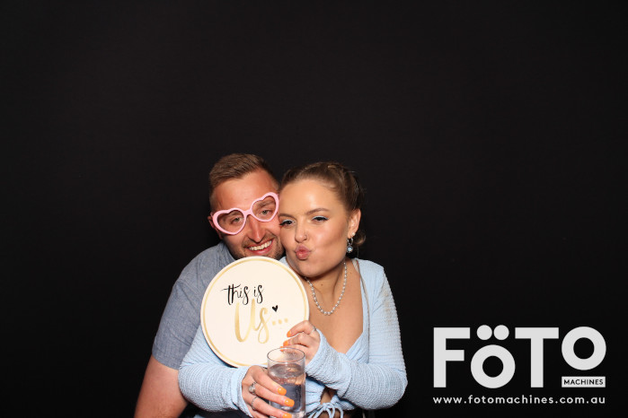 Ashleigh & Kaine's Engagement | View more photos from the event at gallery.fotomachines.com.au/u/FOTOMachines/Ashleigh-Kaines-Engagement