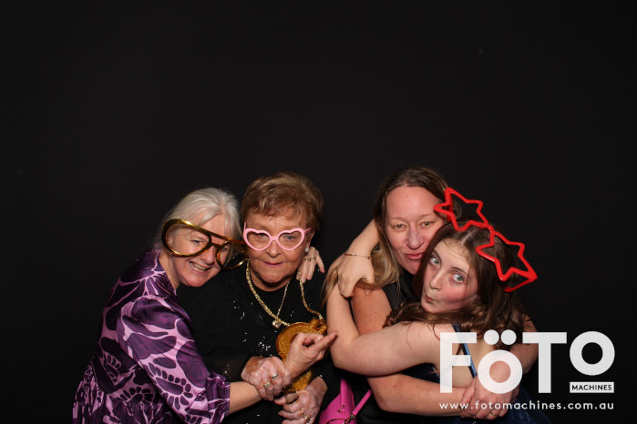 Ashleigh & Kaine's Engagement | View more photos from the event at gallery.fotomachines.com.au/u/FOTOMachines/Ashleigh-Kaines-Engagement