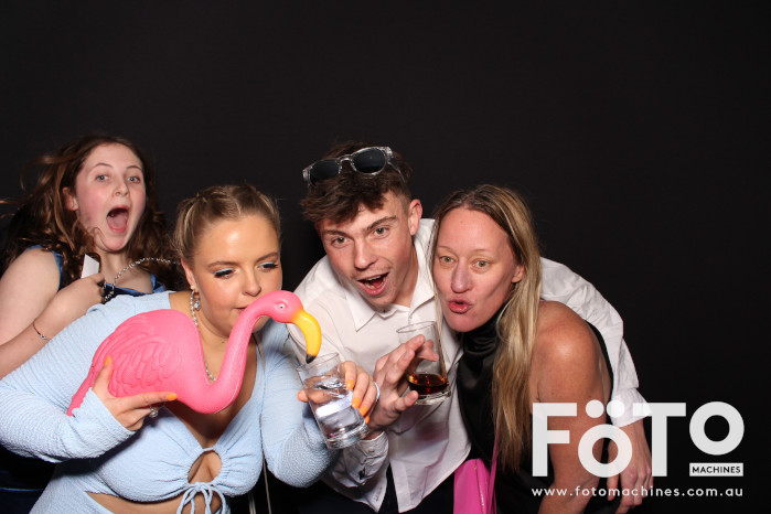 Ashleigh & Kaine's Engagement | View more photos from the event at gallery.fotomachines.com.au/u/FOTOMachines/Ashleigh-Kaines-Engagement