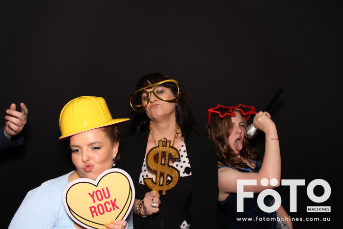 Ashleigh & Kaine's Engagement | View more photos from the event at gallery.fotomachines.com.au/u/FOTOMachines/Ashleigh-Kaines-Engagement