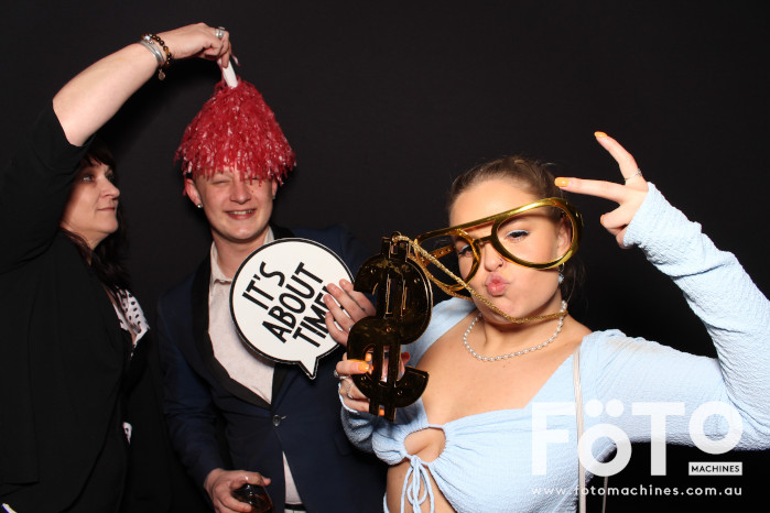 Ashleigh & Kaine's Engagement | View more photos from the event at gallery.fotomachines.com.au/u/FOTOMachines/Ashleigh-Kaines-Engagement