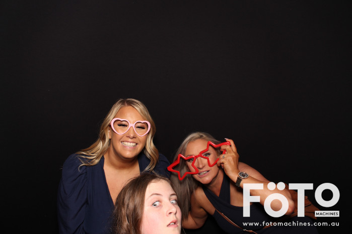 Ashleigh & Kaine's Engagement | View more photos from the event at gallery.fotomachines.com.au/u/FOTOMachines/Ashleigh-Kaines-Engagement