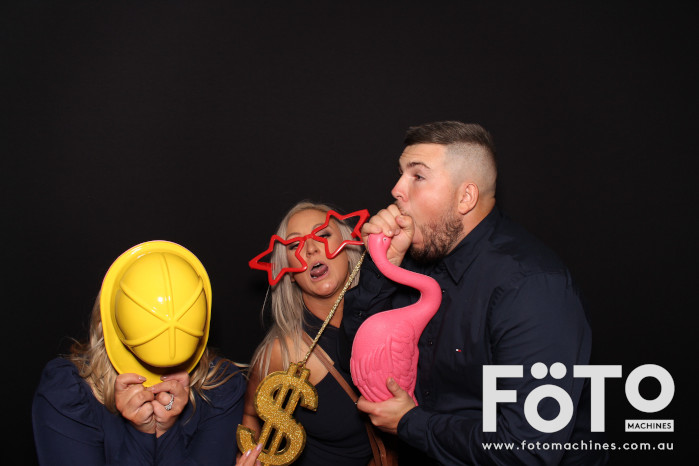 Ashleigh & Kaine's Engagement | View more photos from the event at gallery.fotomachines.com.au/u/FOTOMachines/Ashleigh-Kaines-Engagement