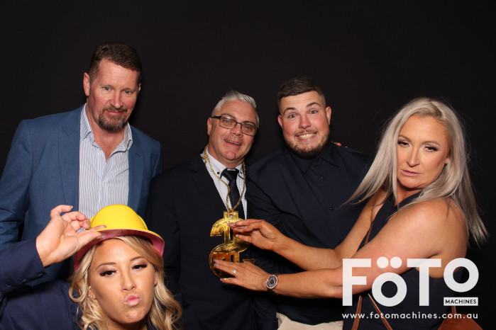 Ashleigh & Kaine's Engagement | View more photos from the event at gallery.fotomachines.com.au/u/FOTOMachines/Ashleigh-Kaines-Engagement