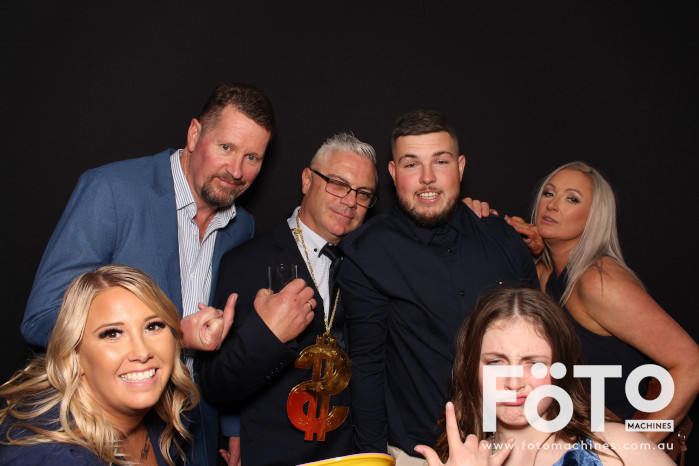 Ashleigh & Kaine's Engagement | View more photos from the event at gallery.fotomachines.com.au/u/FOTOMachines/Ashleigh-Kaines-Engagement