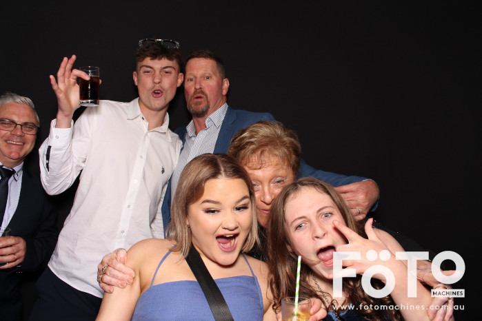 Ashleigh & Kaine's Engagement | View more photos from the event at gallery.fotomachines.com.au/u/FOTOMachines/Ashleigh-Kaines-Engagement