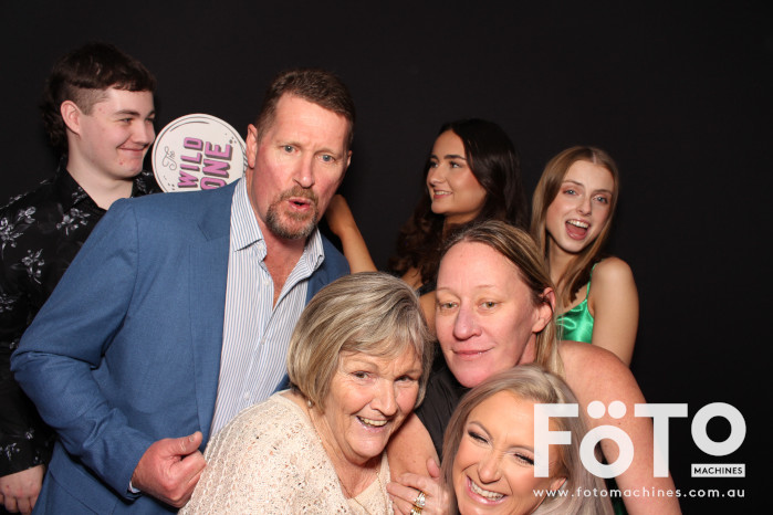 Ashleigh & Kaine's Engagement | View more photos from the event at gallery.fotomachines.com.au/u/FOTOMachines/Ashleigh-Kaines-Engagement