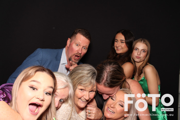 Ashleigh & Kaine's Engagement | View more photos from the event at gallery.fotomachines.com.au/u/FOTOMachines/Ashleigh-Kaines-Engagement