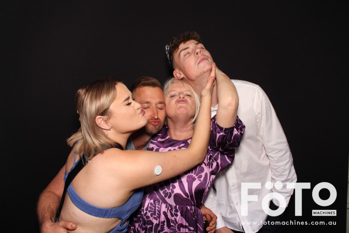 Ashleigh & Kaine's Engagement | View more photos from the event at gallery.fotomachines.com.au/u/FOTOMachines/Ashleigh-Kaines-Engagement