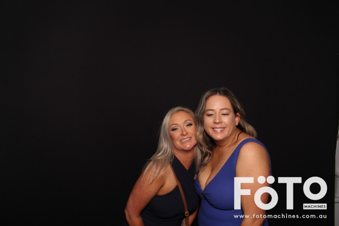 Ashleigh & Kaine's Engagement | View more photos from the event at gallery.fotomachines.com.au/u/FOTOMachines/Ashleigh-Kaines-Engagement