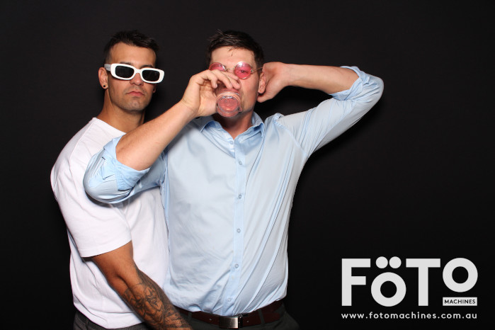 Ashleigh & Kaine's Engagement | View more photos from the event at gallery.fotomachines.com.au/u/FOTOMachines/Ashleigh-Kaines-Engagement