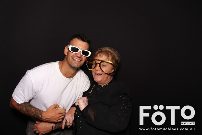 Ashleigh & Kaine's Engagement | View more photos from the event at gallery.fotomachines.com.au/u/FOTOMachines/Ashleigh-Kaines-Engagement