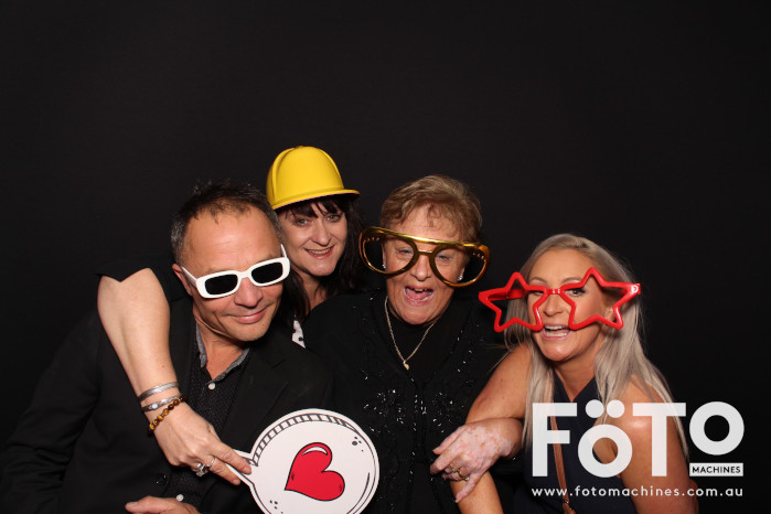 Ashleigh & Kaine's Engagement | View more photos from the event at gallery.fotomachines.com.au/u/FOTOMachines/Ashleigh-Kaines-Engagement