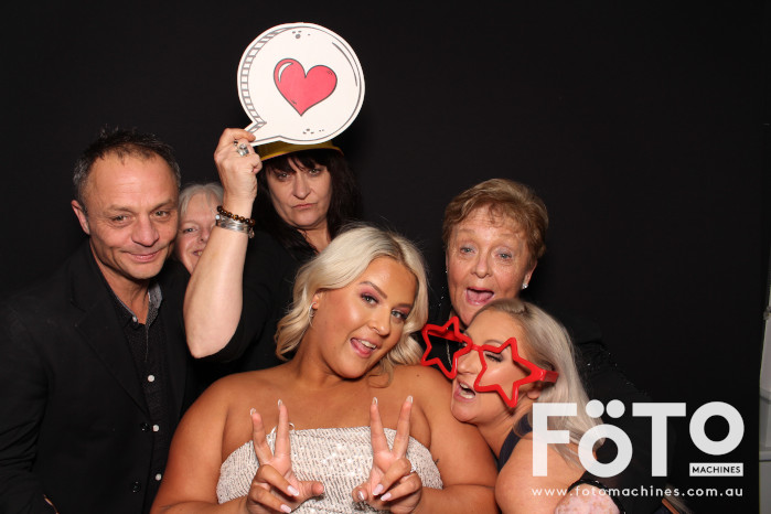 Ashleigh & Kaine's Engagement | View more photos from the event at gallery.fotomachines.com.au/u/FOTOMachines/Ashleigh-Kaines-Engagement