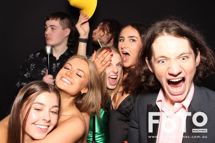 Ashleigh & Kaine's Engagement | View more photos from the event at gallery.fotomachines.com.au/u/FOTOMachines/Ashleigh-Kaines-Engagement