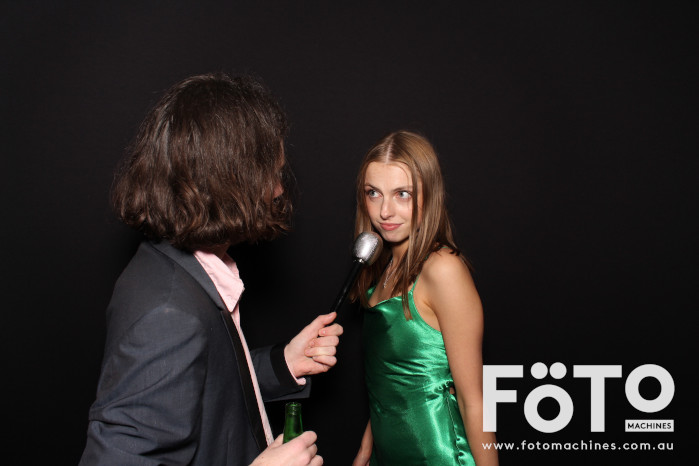 Ashleigh & Kaine's Engagement | View more photos from the event at gallery.fotomachines.com.au/u/FOTOMachines/Ashleigh-Kaines-Engagement