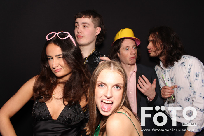 Ashleigh & Kaine's Engagement | View more photos from the event at gallery.fotomachines.com.au/u/FOTOMachines/Ashleigh-Kaines-Engagement