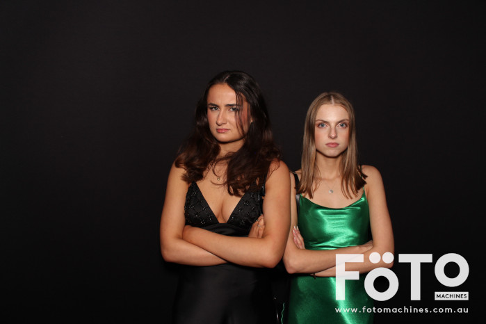 Ashleigh & Kaine's Engagement | View more photos from the event at gallery.fotomachines.com.au/u/FOTOMachines/Ashleigh-Kaines-Engagement