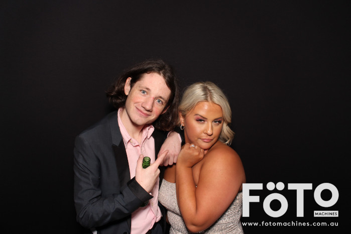 Ashleigh & Kaine's Engagement | View more photos from the event at gallery.fotomachines.com.au/u/FOTOMachines/Ashleigh-Kaines-Engagement