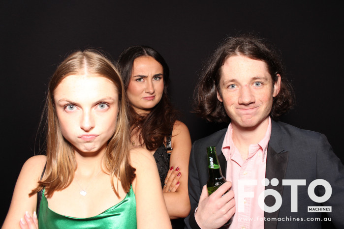 Ashleigh & Kaine's Engagement | View more photos from the event at gallery.fotomachines.com.au/u/FOTOMachines/Ashleigh-Kaines-Engagement