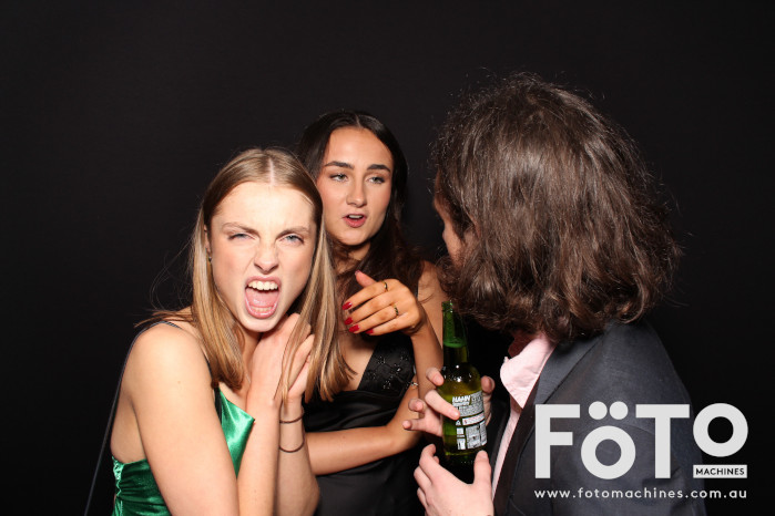 Ashleigh & Kaine's Engagement | View more photos from the event at gallery.fotomachines.com.au/u/FOTOMachines/Ashleigh-Kaines-Engagement