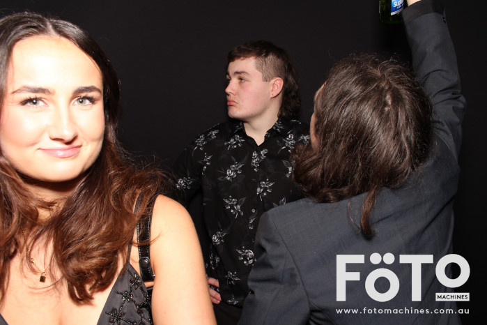 Ashleigh & Kaine's Engagement | View more photos from the event at gallery.fotomachines.com.au/u/FOTOMachines/Ashleigh-Kaines-Engagement