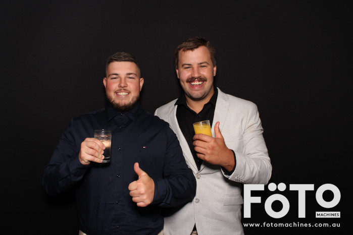 Ashleigh & Kaine's Engagement | View more photos from the event at gallery.fotomachines.com.au/u/FOTOMachines/Ashleigh-Kaines-Engagement