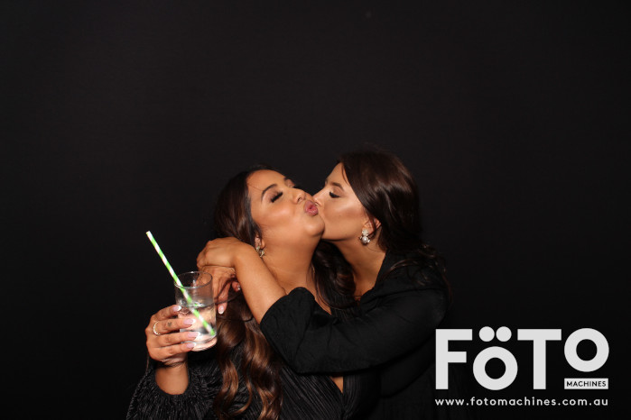 Ashleigh & Kaine's Engagement | View more photos from the event at gallery.fotomachines.com.au/u/FOTOMachines/Ashleigh-Kaines-Engagement