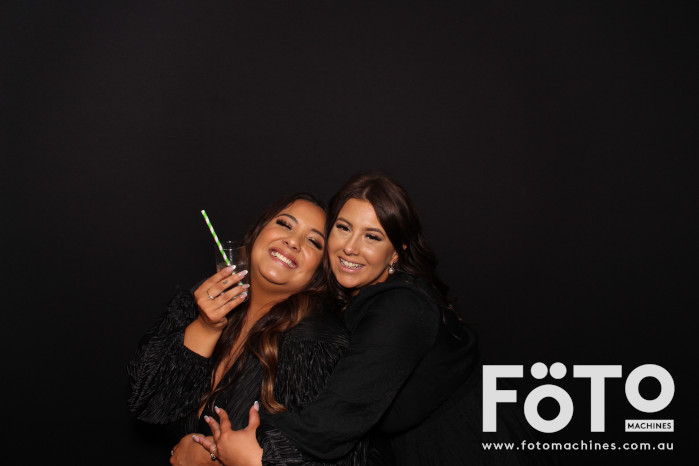 Ashleigh & Kaine's Engagement | View more photos from the event at gallery.fotomachines.com.au/u/FOTOMachines/Ashleigh-Kaines-Engagement