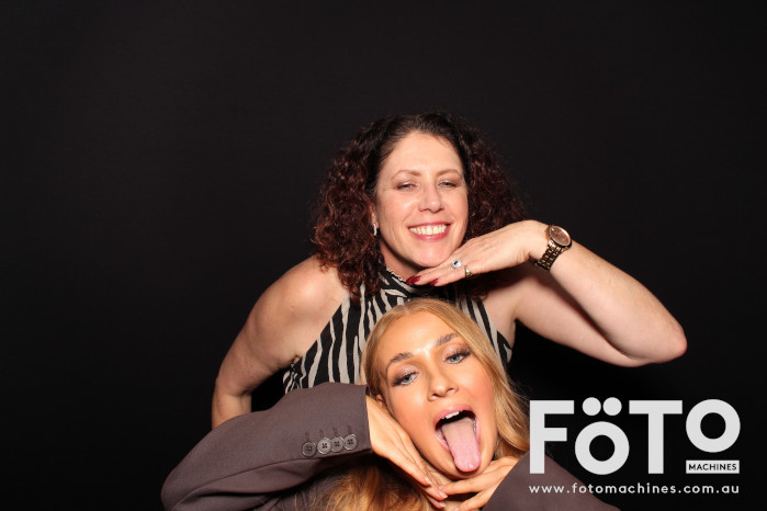 Ashleigh & Kaine's Engagement | View more photos from the event at gallery.fotomachines.com.au/u/FOTOMachines/Ashleigh-Kaines-Engagement