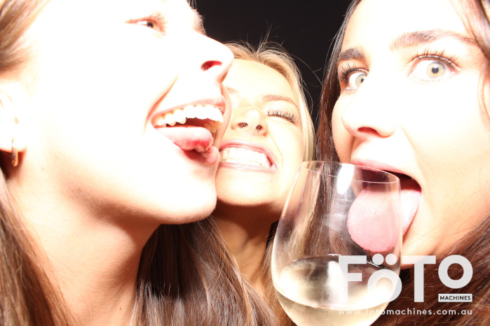 Ashleigh & Kaine's Engagement | View more photos from the event at gallery.fotomachines.com.au/u/FOTOMachines/Ashleigh-Kaines-Engagement