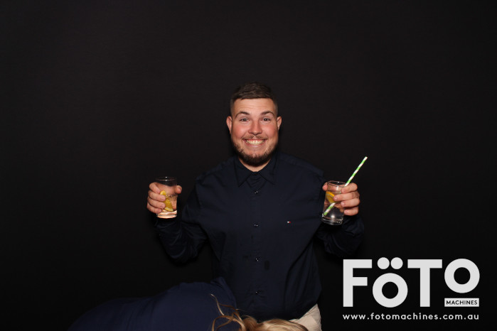 Ashleigh & Kaine's Engagement | View more photos from the event at gallery.fotomachines.com.au/u/FOTOMachines/Ashleigh-Kaines-Engagement