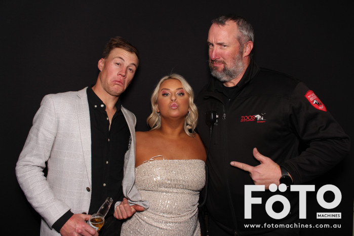 Ashleigh & Kaine's Engagement | View more photos from the event at gallery.fotomachines.com.au/u/FOTOMachines/Ashleigh-Kaines-Engagement