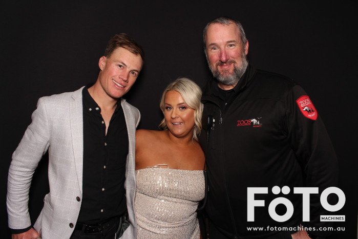 Ashleigh & Kaine's Engagement | View more photos from the event at gallery.fotomachines.com.au/u/FOTOMachines/Ashleigh-Kaines-Engagement