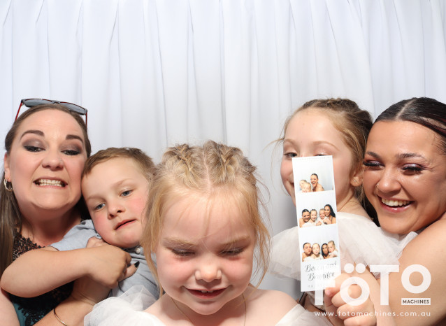 Becca & Brandon's Wedding | View more photos from the event at gallery.fotomachines.com.au/u/FOTOMachines/Becca-Brandons-Wedding