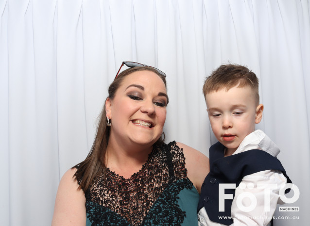 Becca & Brandon's Wedding | View more photos from the event at gallery.fotomachines.com.au/u/FOTOMachines/Becca-Brandons-Wedding