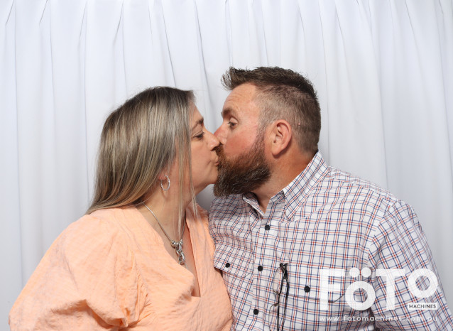 Becca & Brandon's Wedding | View more photos from the event at gallery.fotomachines.com.au/u/FOTOMachines/Becca-Brandons-Wedding