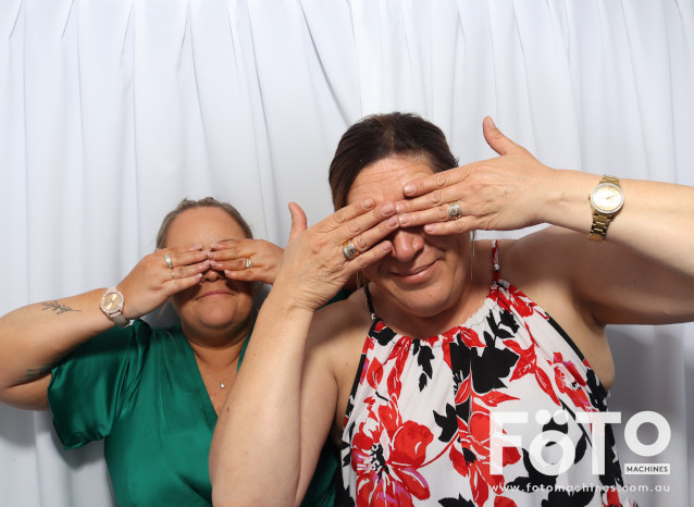 Becca & Brandon's Wedding | View more photos from the event at gallery.fotomachines.com.au/u/FOTOMachines/Becca-Brandons-Wedding