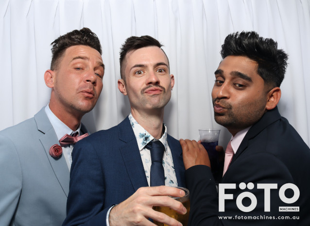 Becca & Brandon's Wedding | View more photos from the event at gallery.fotomachines.com.au/u/FOTOMachines/Becca-Brandons-Wedding