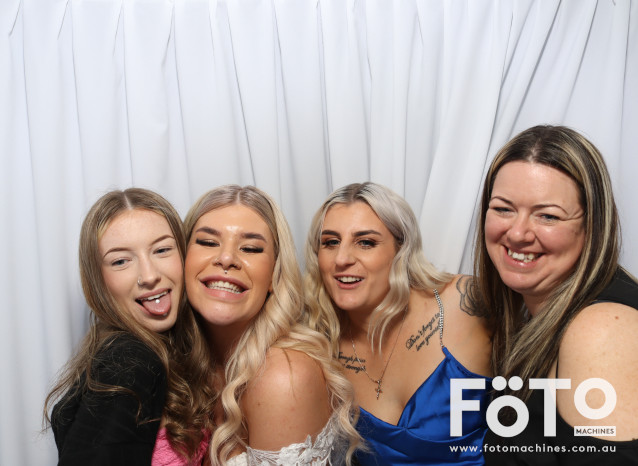 Becca & Brandon's Wedding | View more photos from the event at gallery.fotomachines.com.au/u/FOTOMachines/Becca-Brandons-Wedding