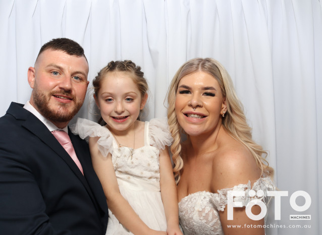 Becca & Brandon's Wedding | View more photos from the event at gallery.fotomachines.com.au/u/FOTOMachines/Becca-Brandons-Wedding