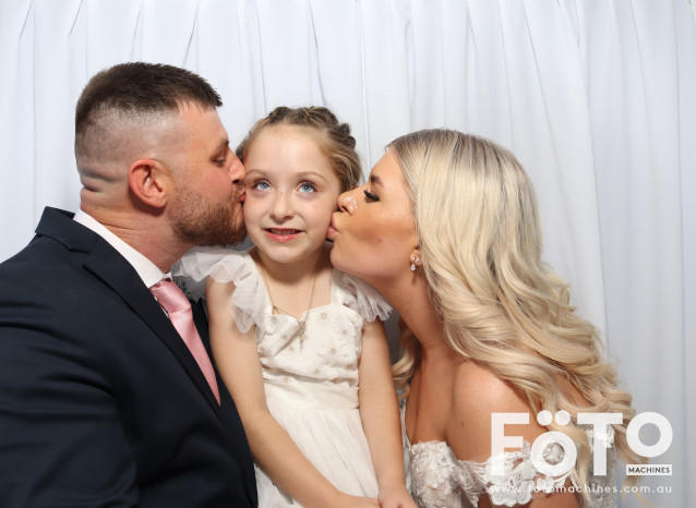 Becca & Brandon's Wedding | View more photos from the event at gallery.fotomachines.com.au/u/FOTOMachines/Becca-Brandons-Wedding