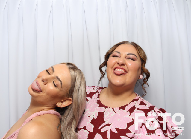 Becca & Brandon's Wedding | View more photos from the event at gallery.fotomachines.com.au/u/FOTOMachines/Becca-Brandons-Wedding